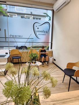 Slider image (3) Dr. Boneva Dentist